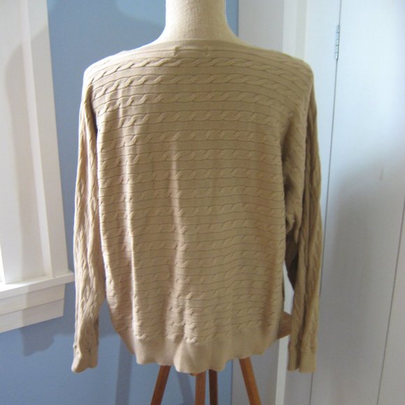 Camel Cable Lands End Sweater - Picture 3 of 4